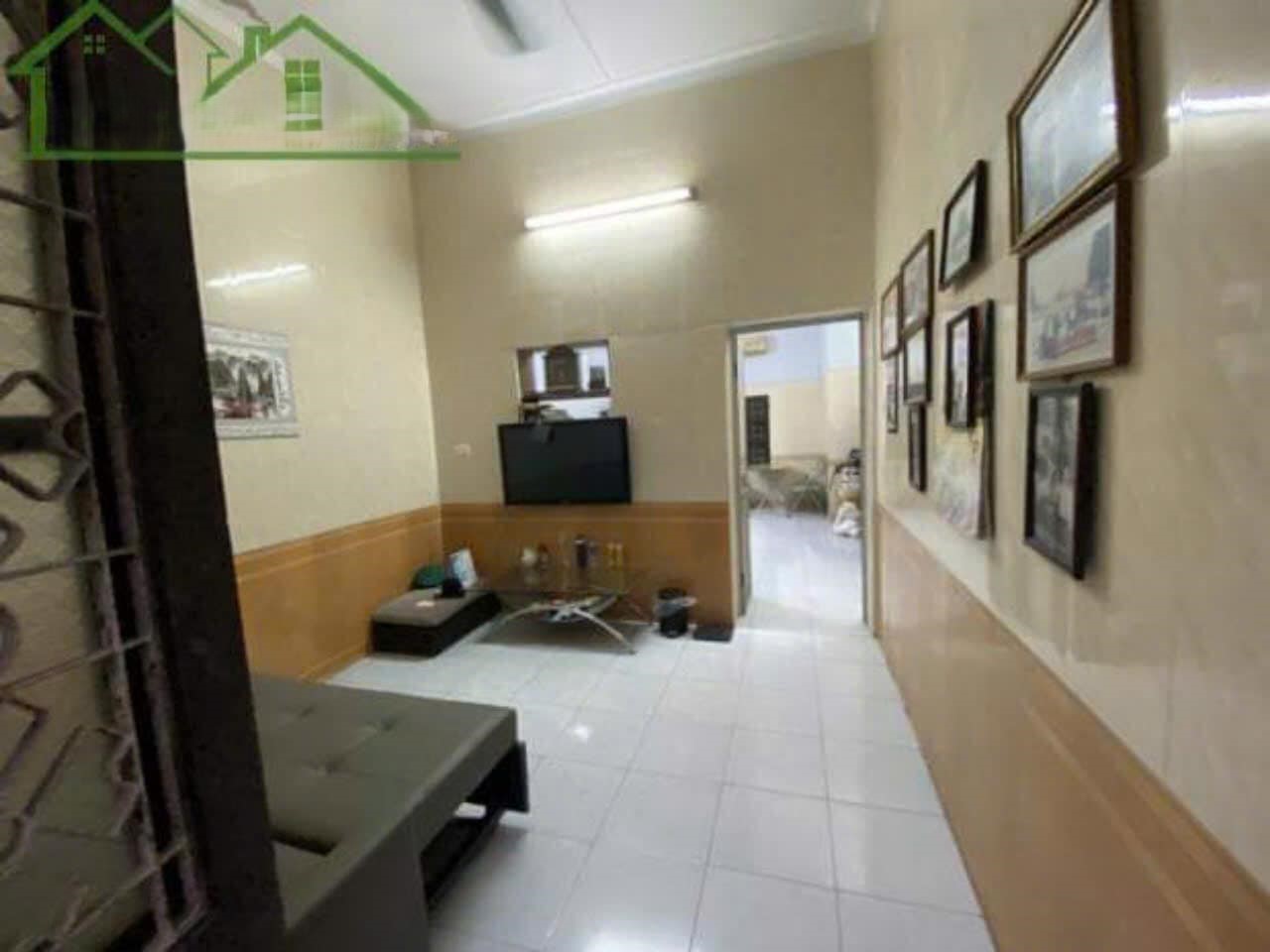 Cho thuê nhà nguyên căn ở nhóm 8 người ngõ 189 Lò Đúc, 3 tầng x 45m2, 2 ngủ, 2 WC, 10 Triệu - Ảnh 3